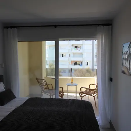 Apartment 121- Beachfront With Views,