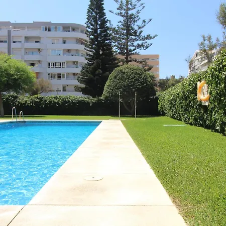121- Beachfront With Views, Fuengirola