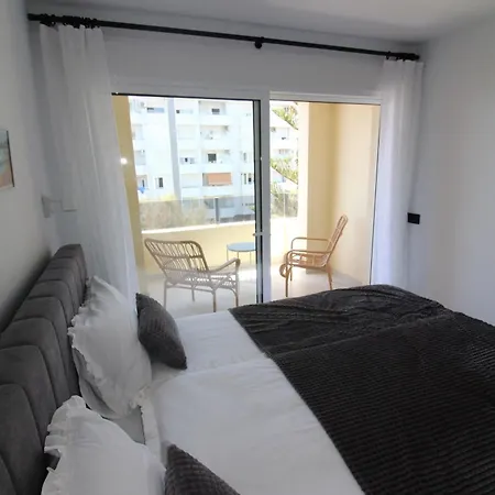 121- Beachfront With Views, * Fuengirola